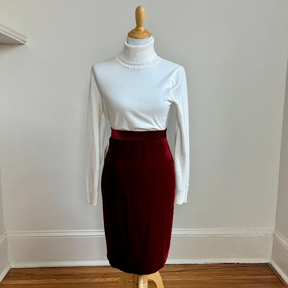 Vintage NWT Elisabeth Silk Velvet Crimson Red Velour Pencil High Waist Skirt 18P